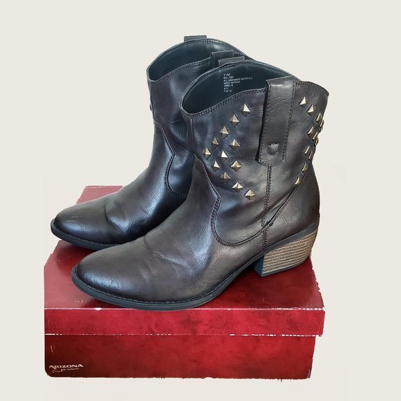 Arizona Jean Co. Studded Boots - Picture 4 of 10